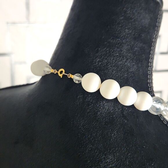 Elegant Black, White & Clear Beaded Necklace – Timeless & Chic - Picture 3 of 4